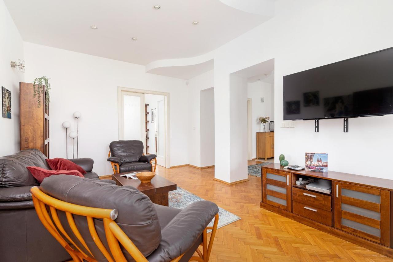 Slowacki Avenue Family Apartments Cracow By Noclegi Renters Krakow Bagian luar foto
