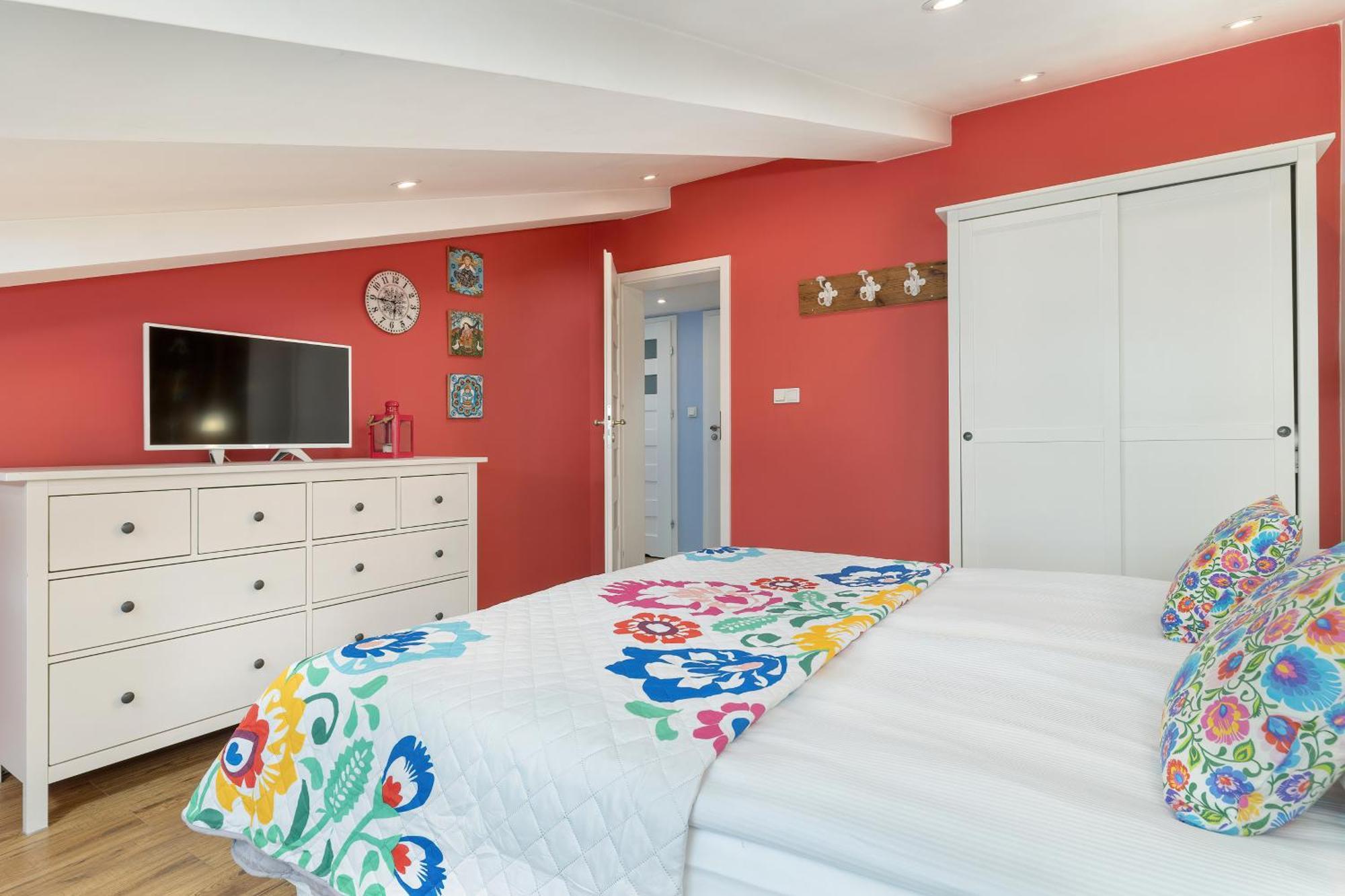 Slowacki Avenue Family Apartments Cracow By Noclegi Renters Krakow Bagian luar foto